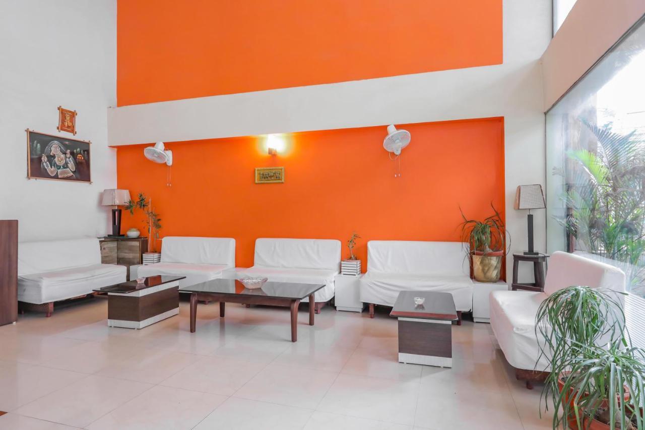 Treebo Trend Paradise, Indore Hotel Exterior photo